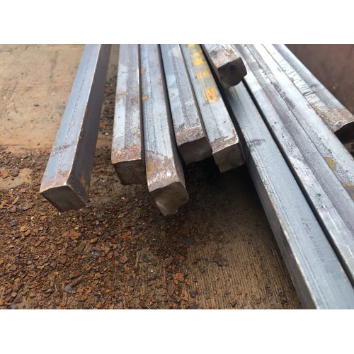 Квадрат стальной гк 215 мм ст40Х ГОСТ 2591-2006